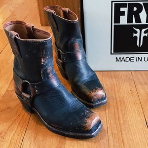 FRYE - Harness 8R Boot, Stonewash, Size 8.5, New